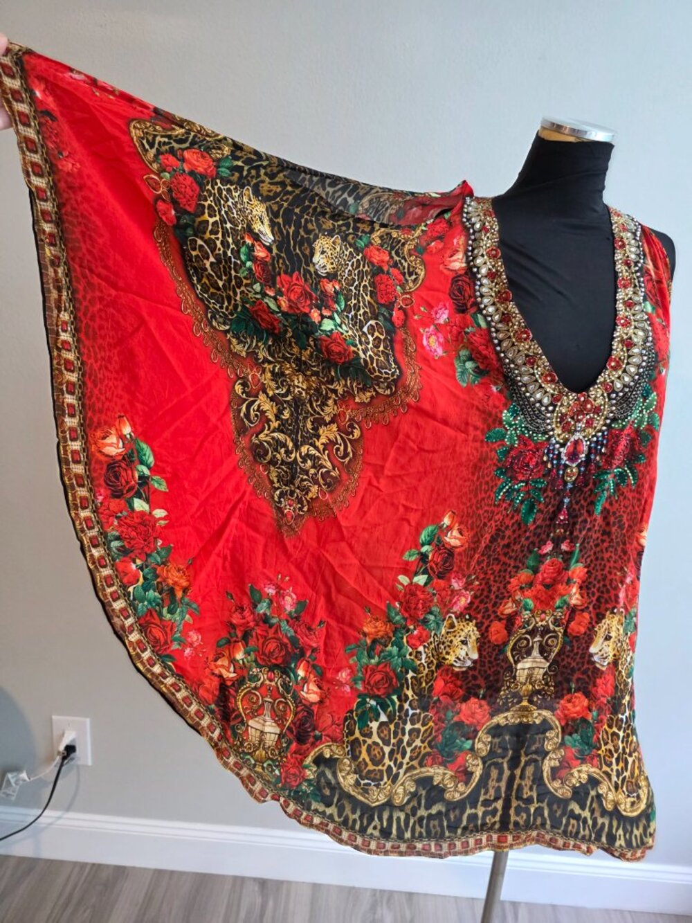 Czarina KAFTAN DRESS - Picture 5 of 8